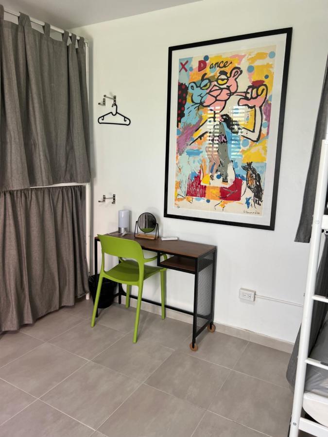 Nomada Beach Hostel- Isla Verde San Juan Extérieur photo