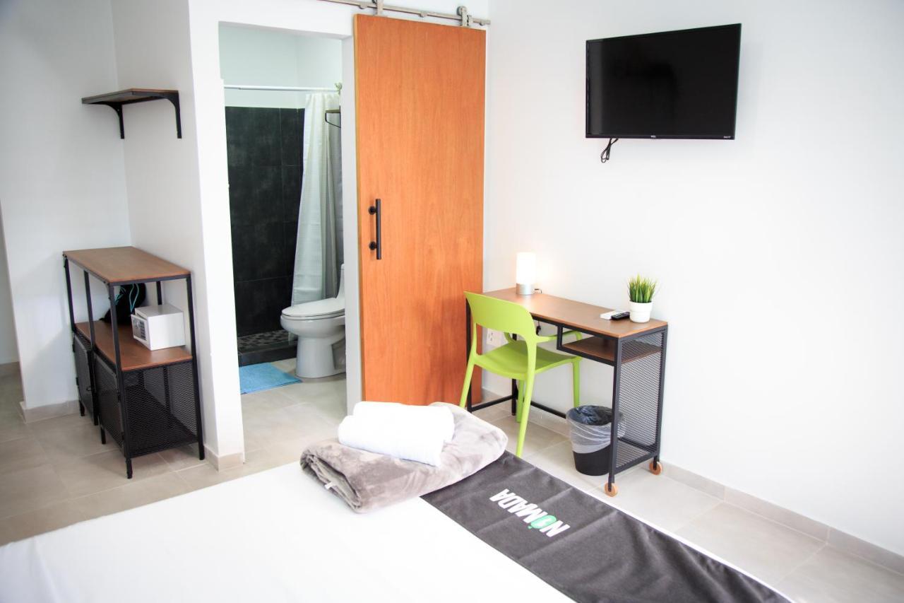 Nomada Beach Hostel- Isla Verde San Juan Extérieur photo