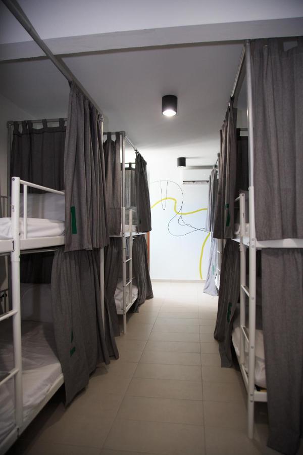 Nomada Beach Hostel- Isla Verde San Juan Extérieur photo